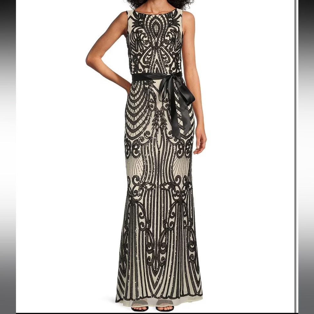 R and M EUC Embellished Sequin Pattern Gown!
